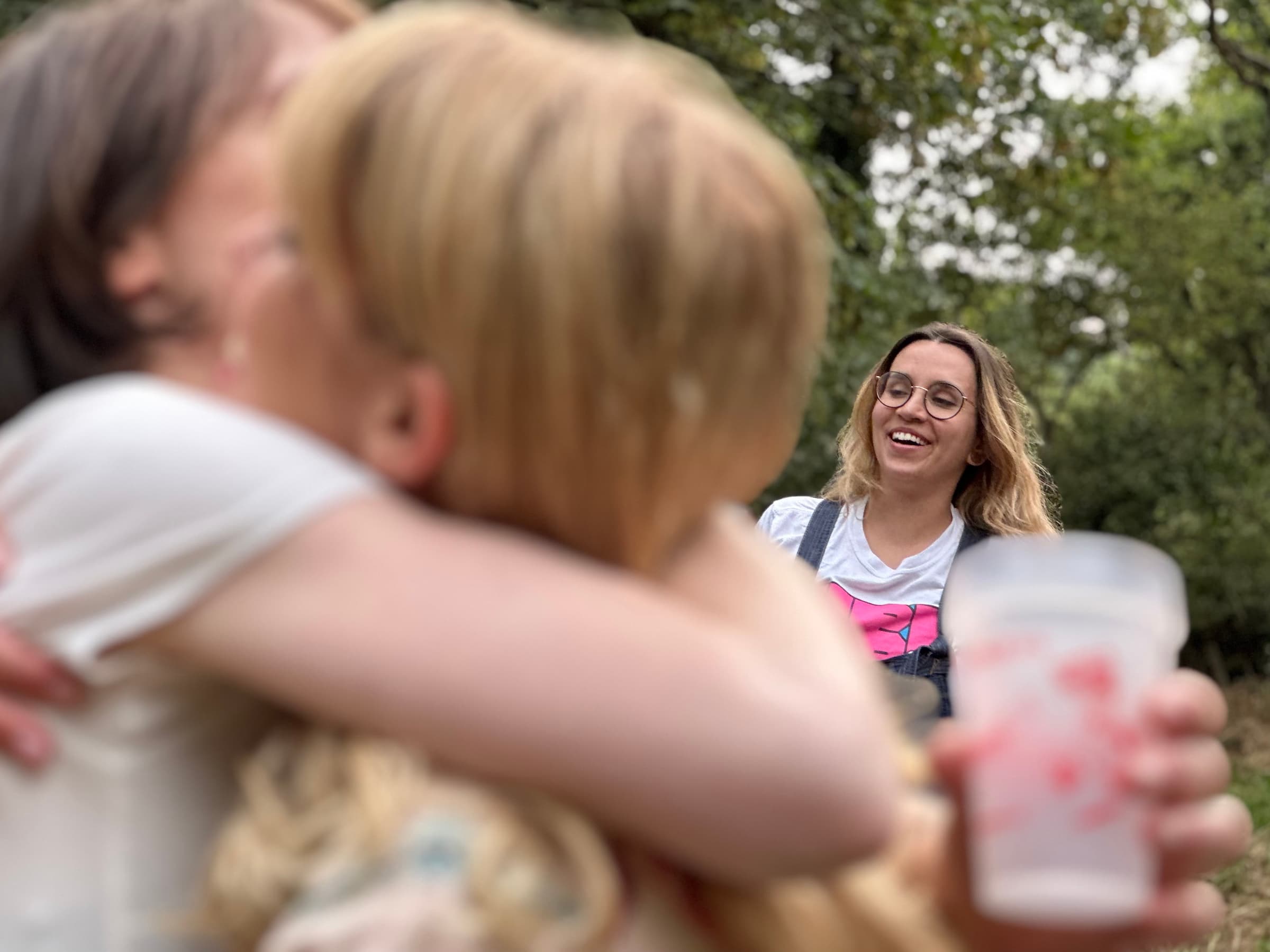 Équipe mains liées lors d'un team building